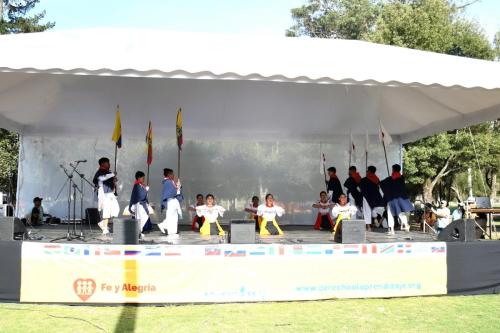 Campaña Por el Derecho al Aprendizaje 0987